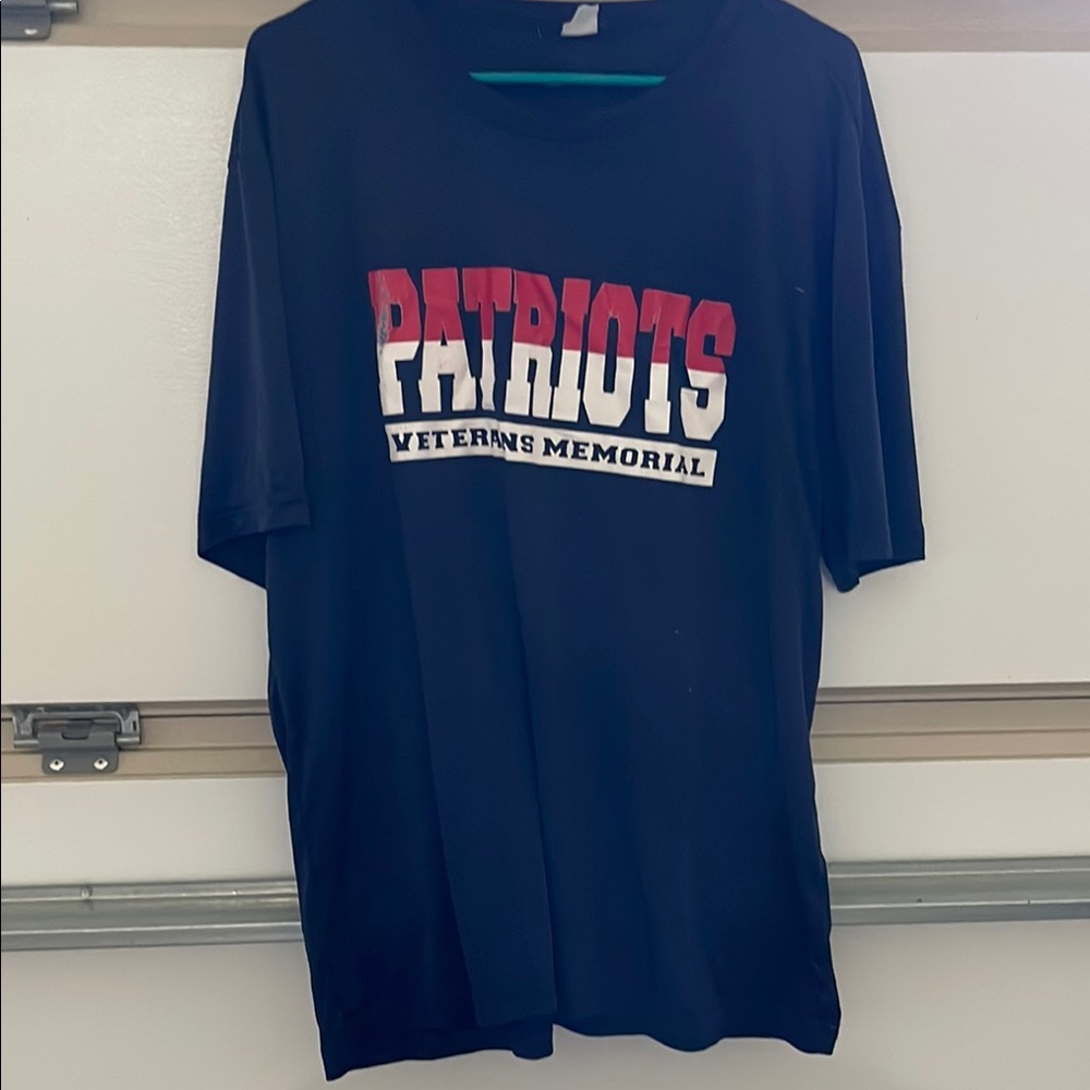 Patriots Veterans Memorial Black T-Shirt